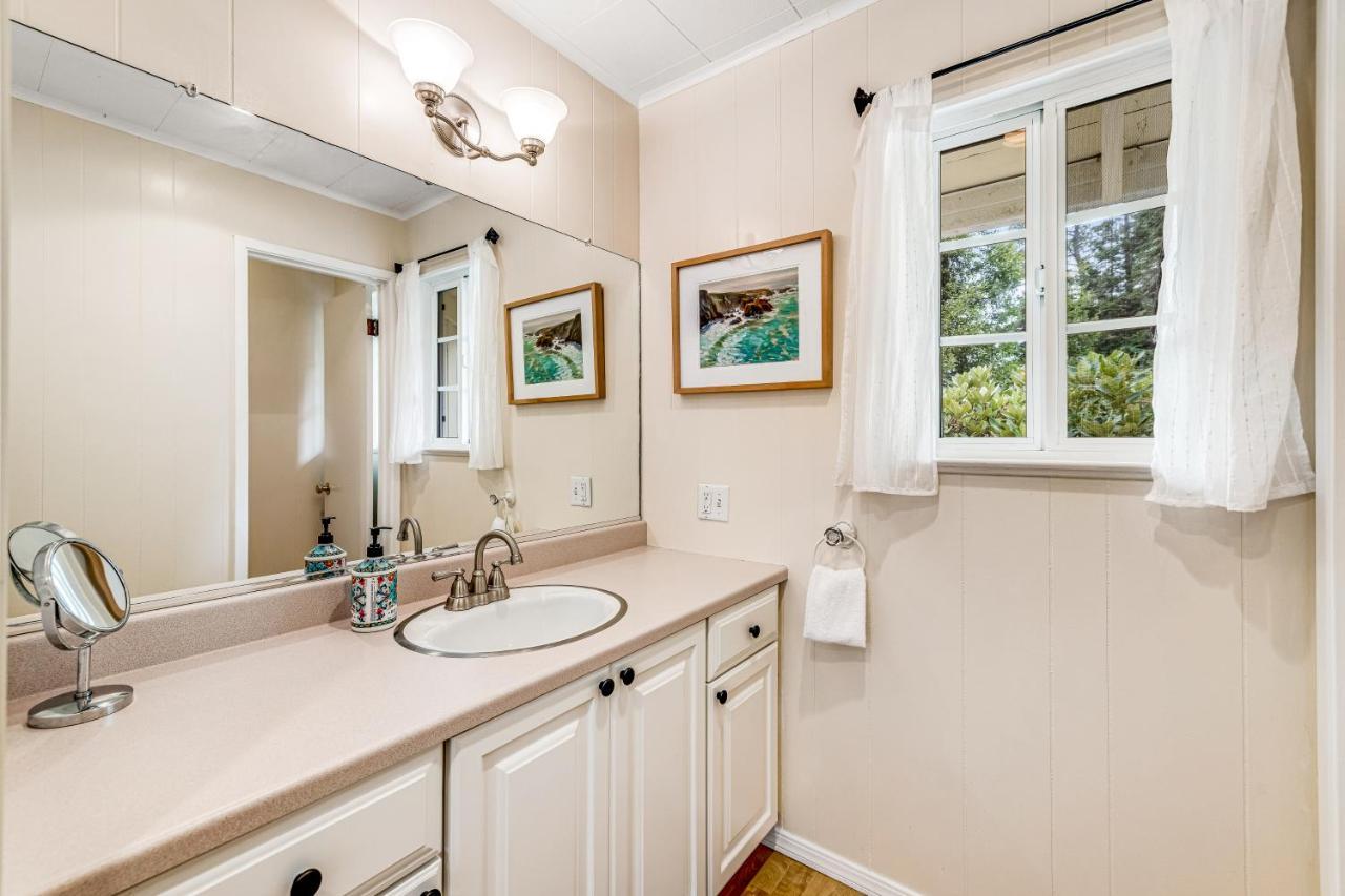 Hiker'S Delight Villa Mendocino Exterior photo