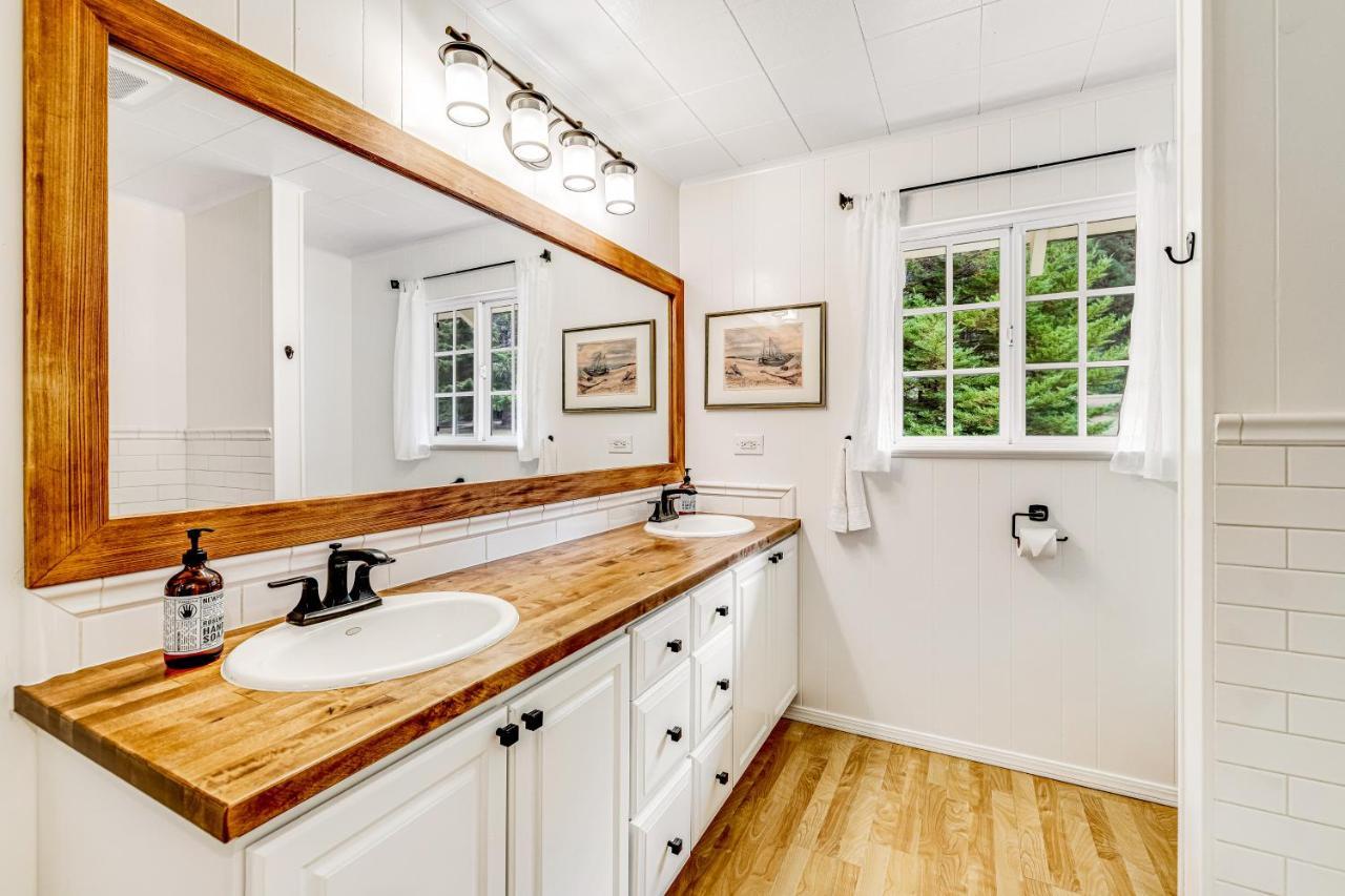 Hiker'S Delight Villa Mendocino Exterior photo